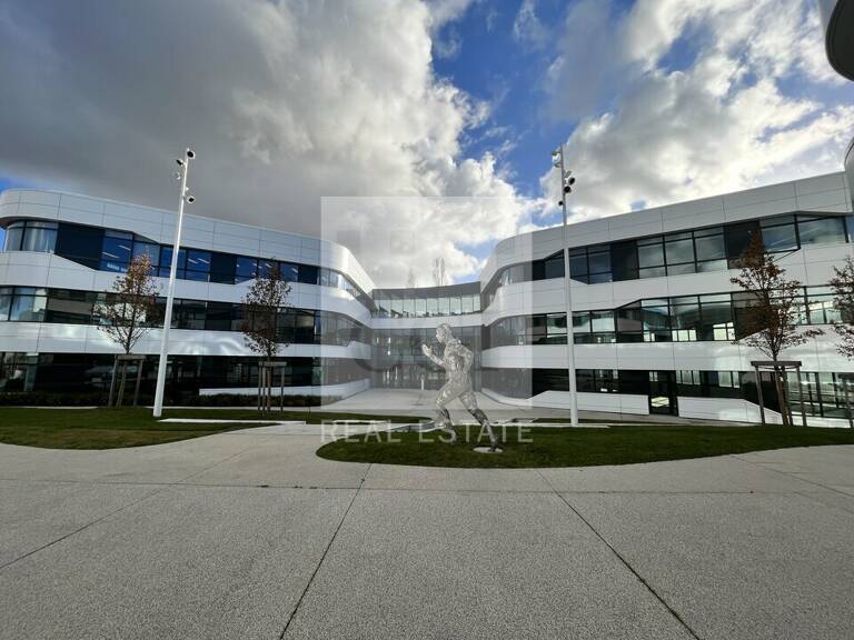 BUREAUX à LOUER — photo 1