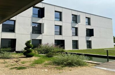 location bureau 20 579 € CC /mois à proximité de Décines-Charpieu (69150)