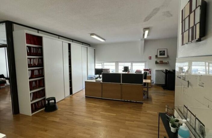 BUREAUX à LOUER — photo 4