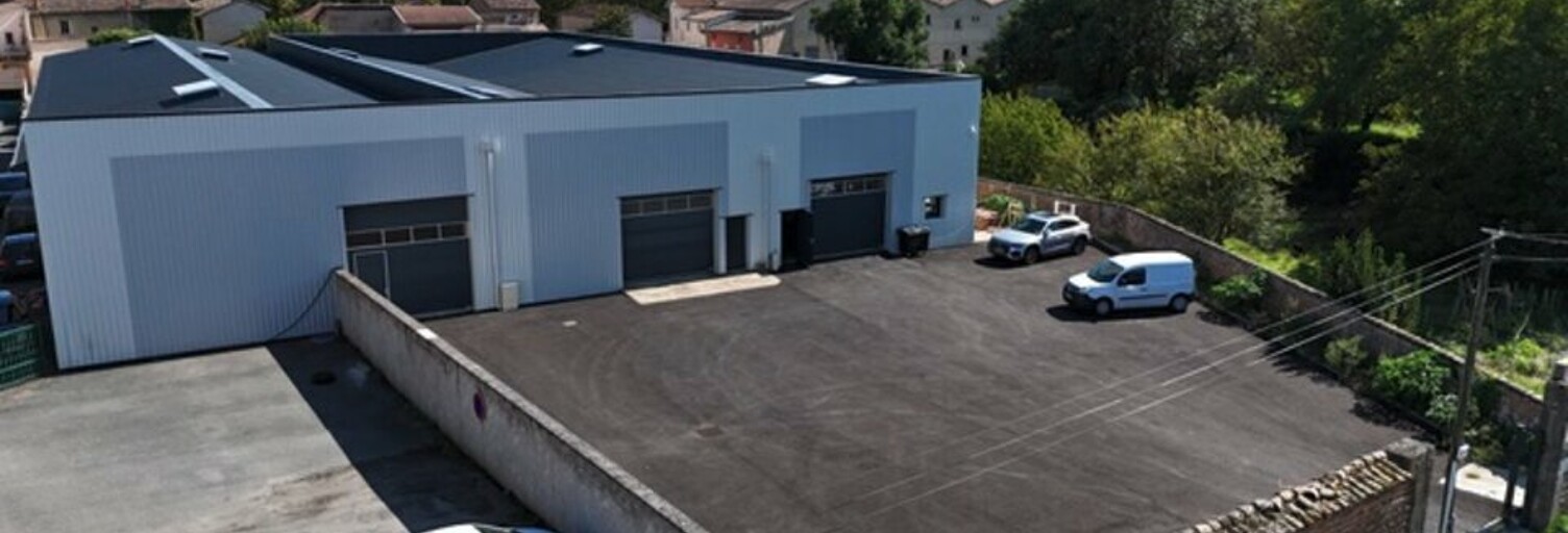 Commerce  1586 m² à louer à Belleville-en-Beaujolais (69220)