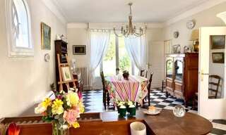 Maison 8 Pièces 238 m² à vendre à La Chartre-sur-le-Loir (72340)