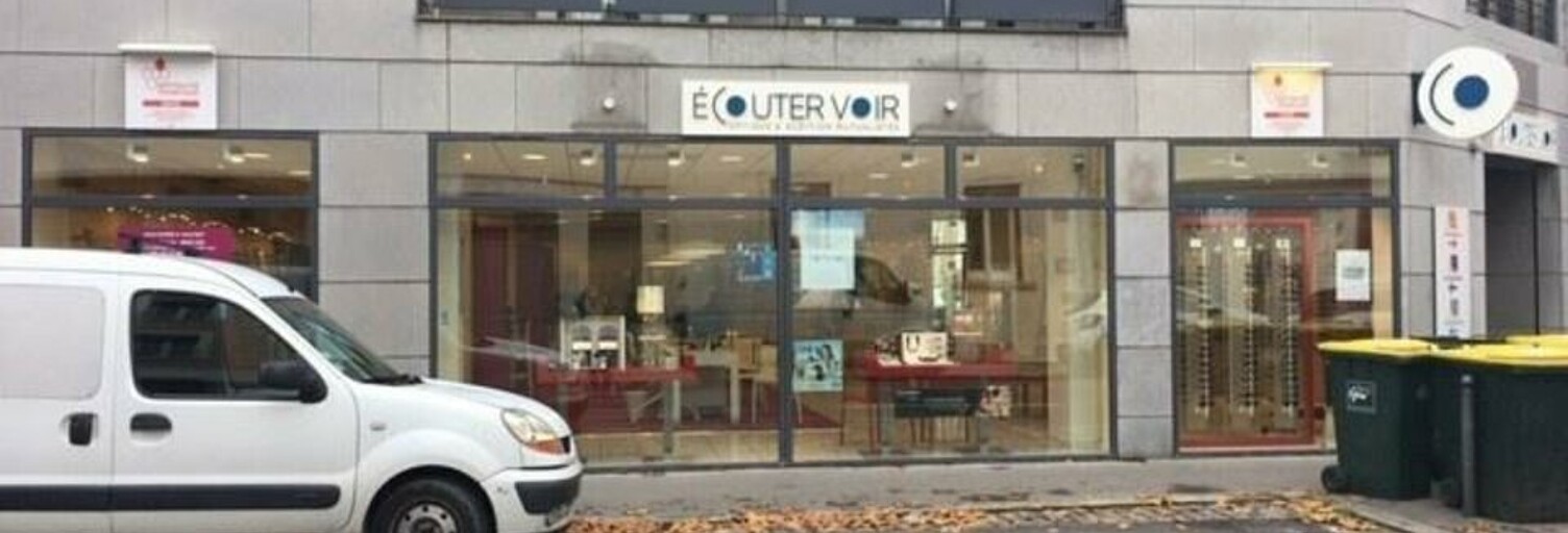 Commerce  226 m² à louer à Lyon 9 (69009)