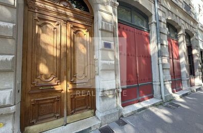 location bureau 1 166 € CC /mois à proximité de Saint-Genis-Laval (69230)