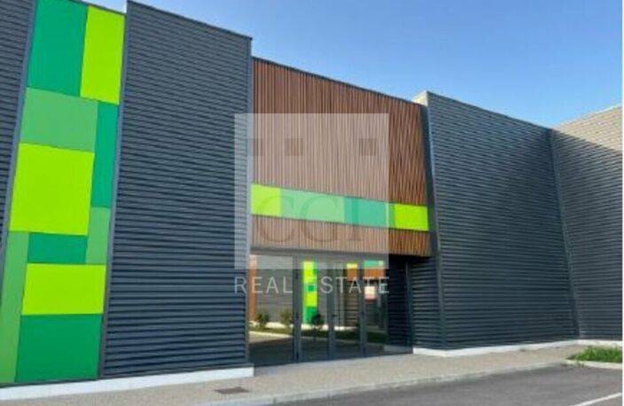 LOCAL COMMERCIAL à LOUER — photo 2