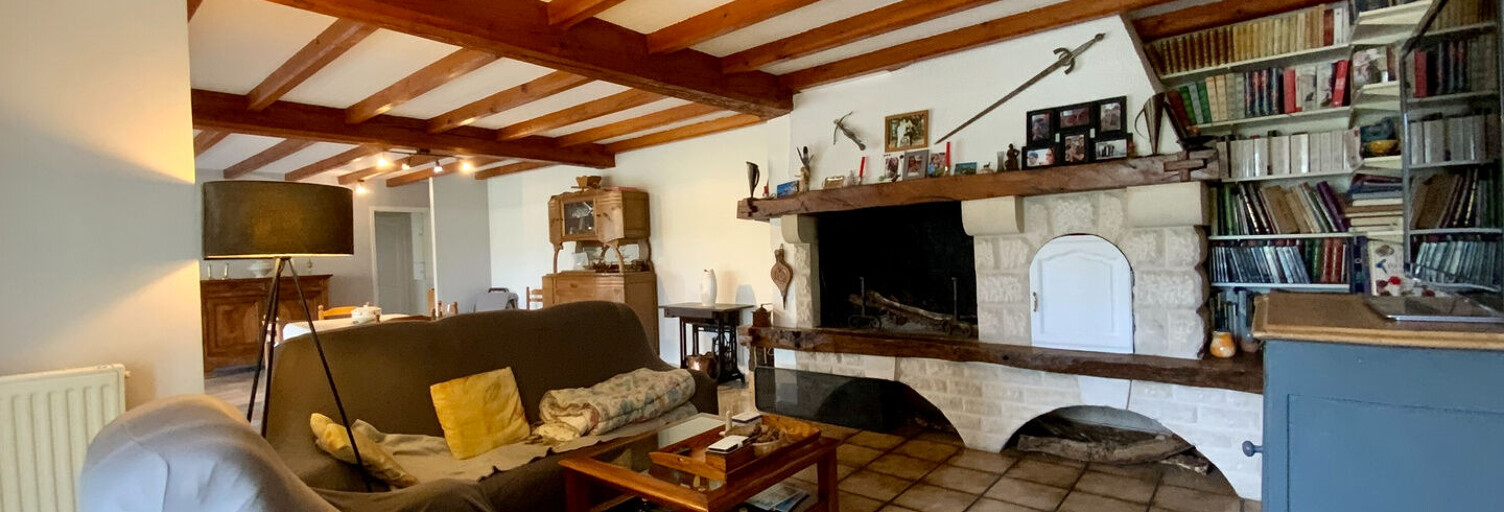 Maison 5 Pièces 165 m² à vendre à Mirambeau (17150)