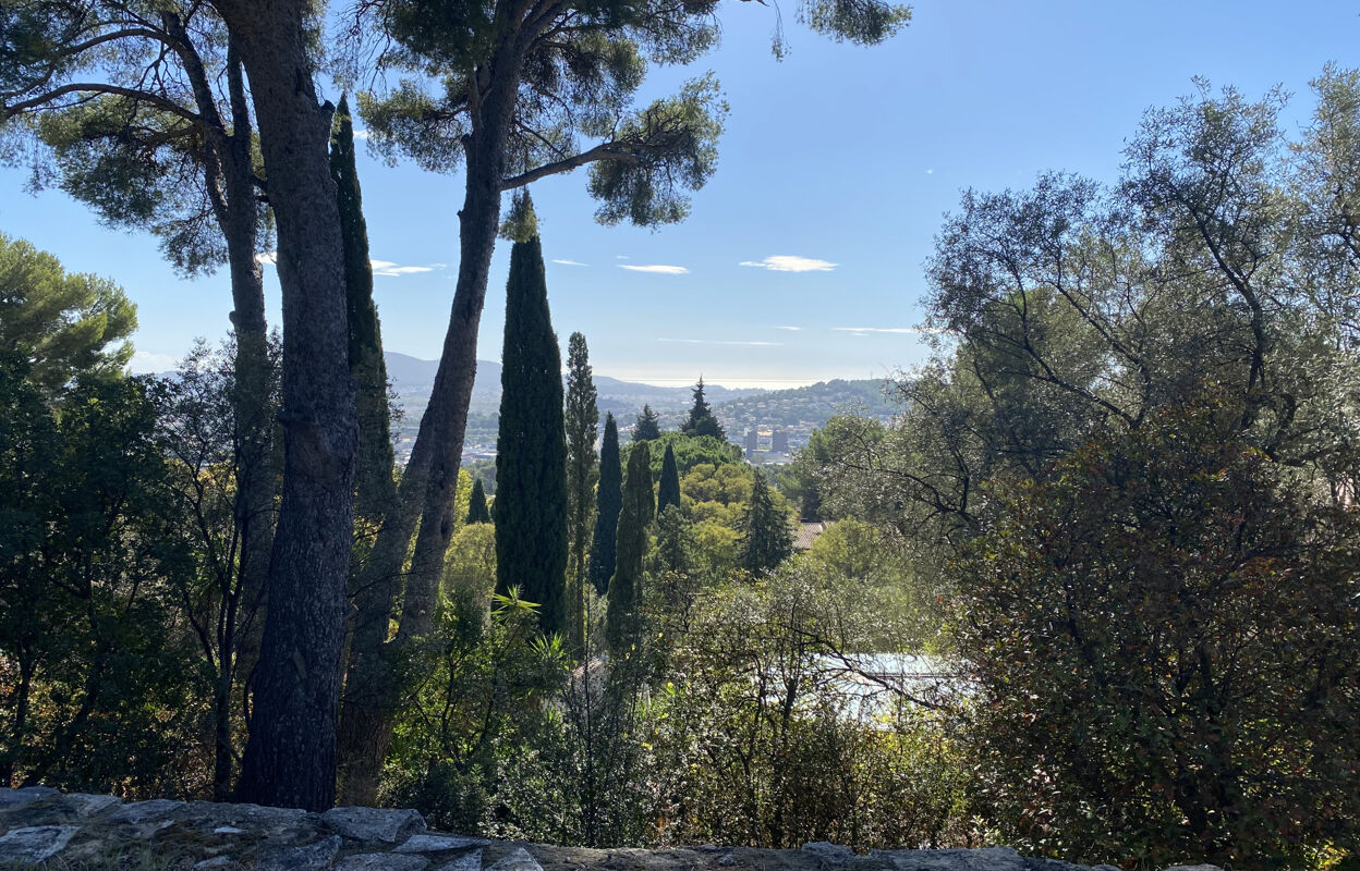 terrain  pièces 1005 m2 à vendre à La Valette-du-Var (83160)