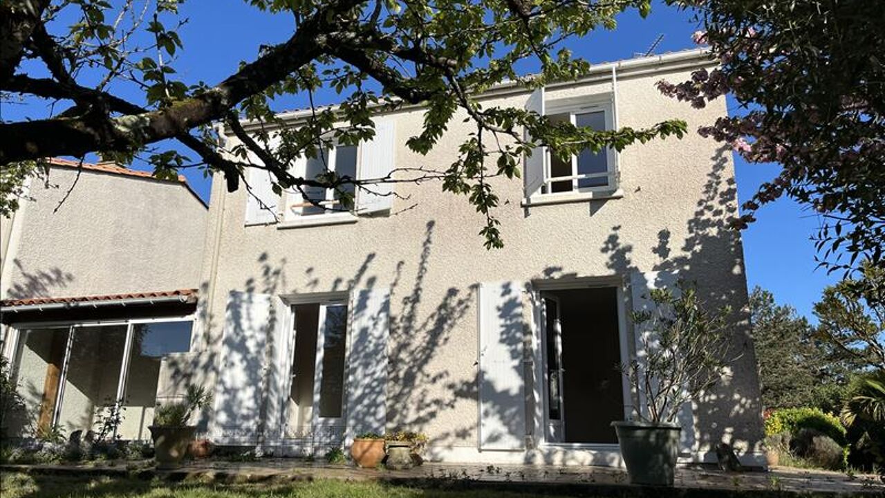 maison 4 pièces 104 m2 à vendre à Royan (17200)