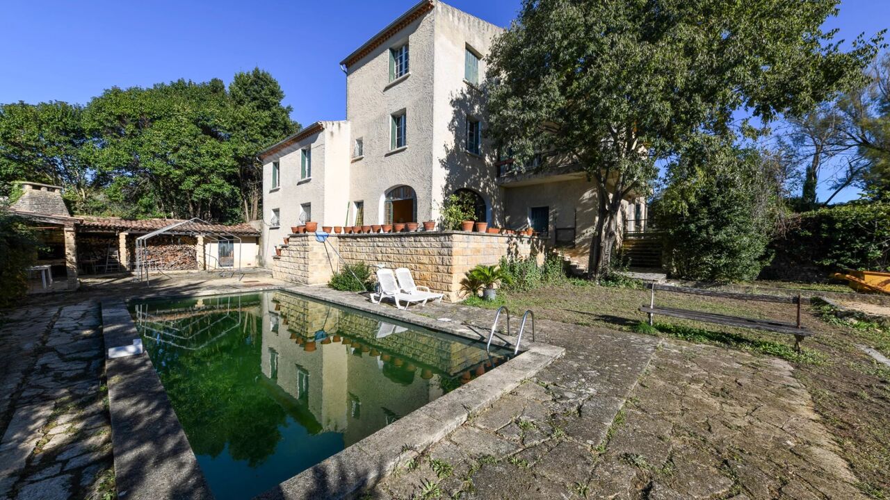 maison 11 pièces 231 m2 à vendre à Uzès (30700)