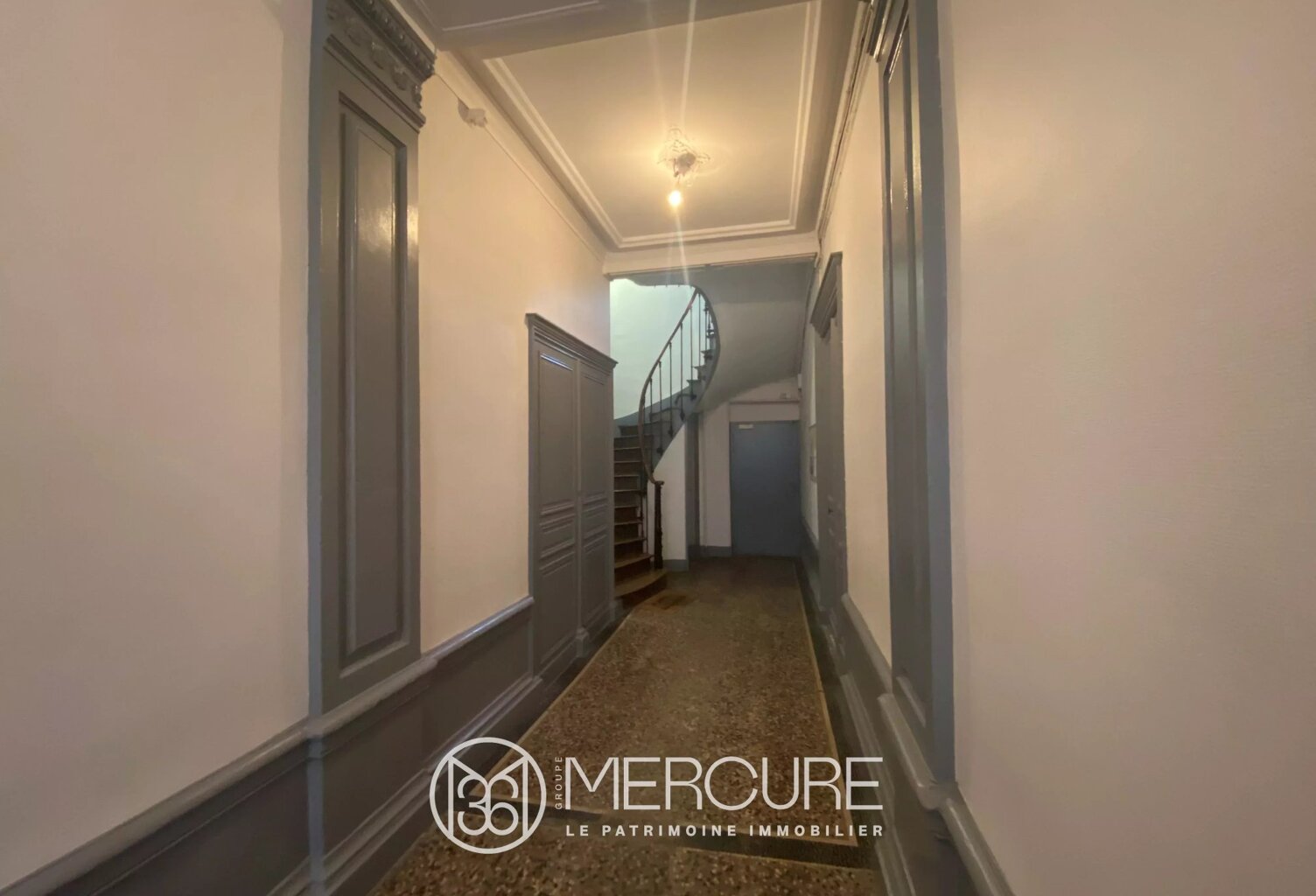 APPARTEMENT T3 RÉNOVÉ A POITIERS CENTRE — photo 1