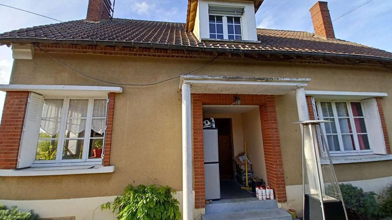 maison 6 pièces 115 m2 à vendre à Saint-Sulpice-sur-Risle (61300)