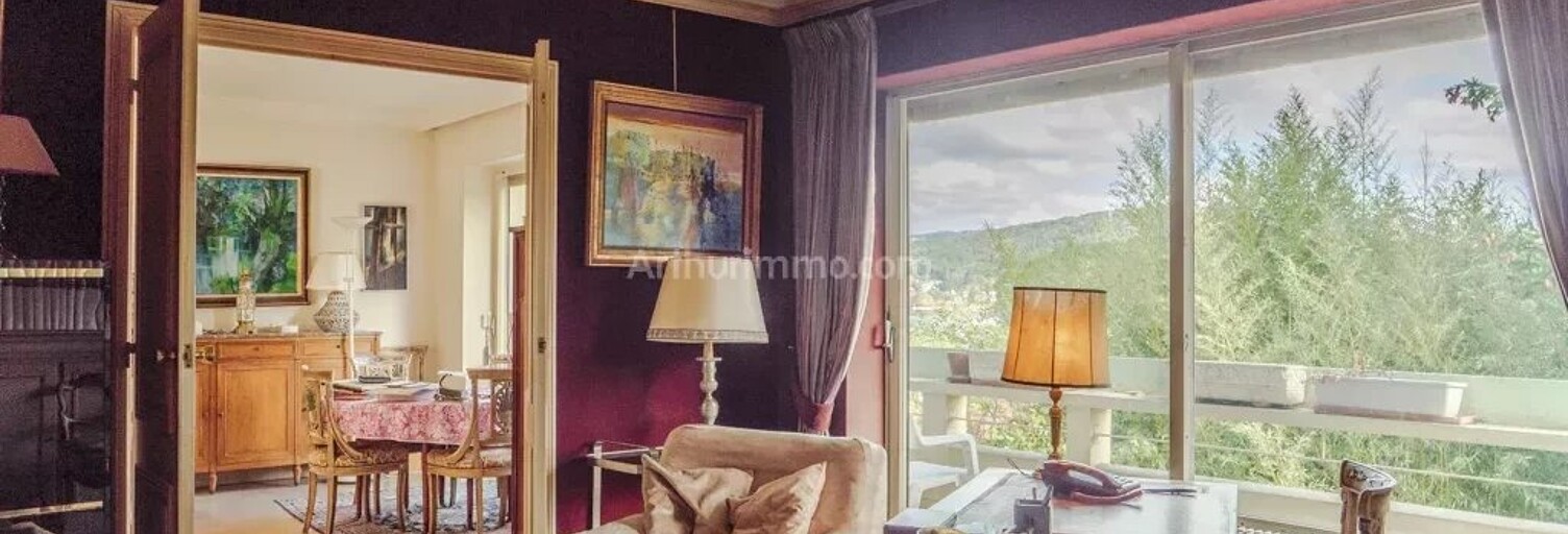 Appartement 8 Pièces 242 m² à vendre à Besançon (25000)