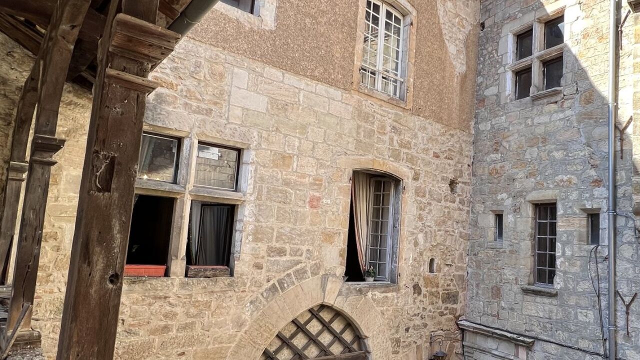 immeuble  pièces 557 m2 à vendre à Figeac (46100)