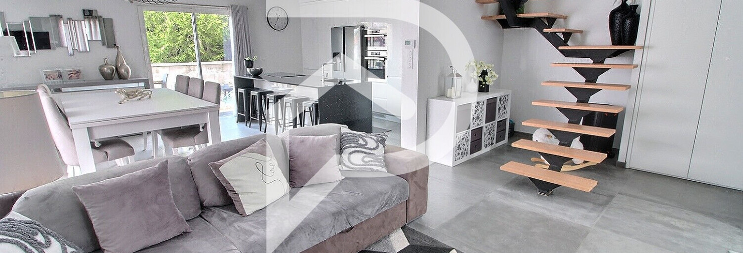 Maison 5 Pièces 120 m² à vendre à Quincieux (69650)