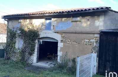 vente garage 34 200 € à proximité de Saint-Ciers-du-Taillon (17240)