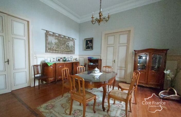 Maison de Maître Avec dépendances — photo 4