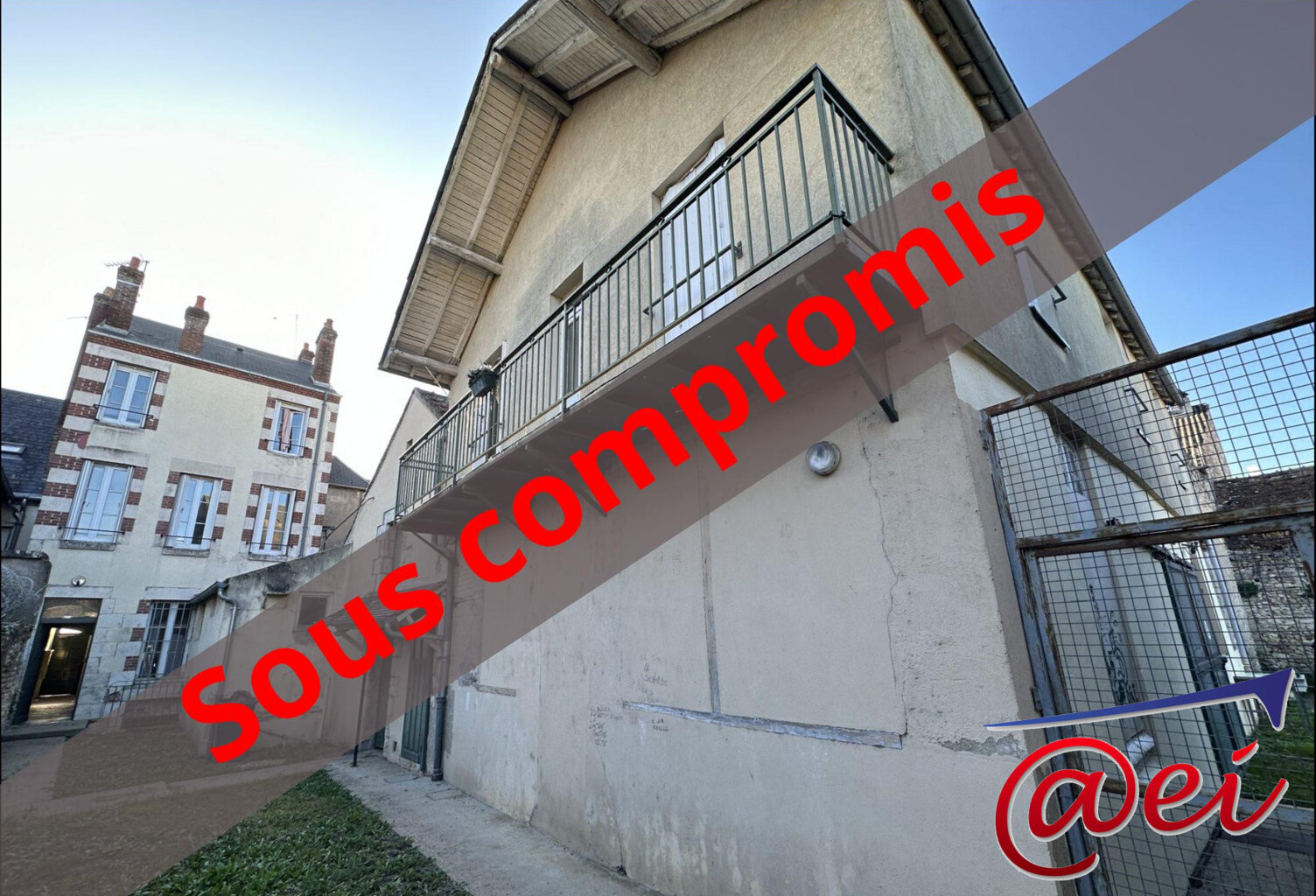 Immeuble de 5 appartements + local Commercial de 223m² — photo 1