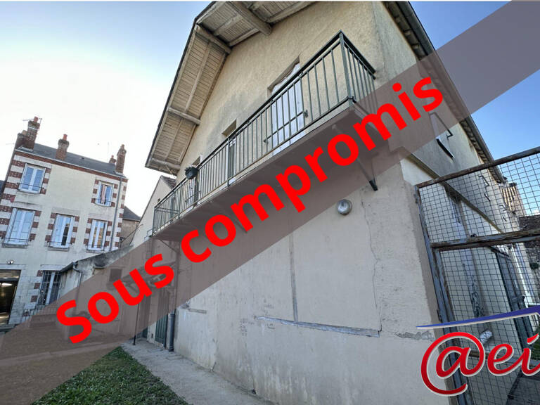 Immeuble de 5 appartements + local Commercial de 223m² — photo 1
