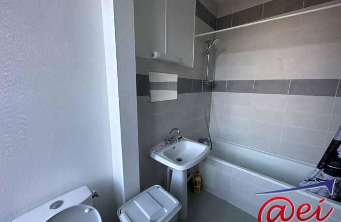 Immeuble de 5 appartements + local Commercial de 223m² — photo 5