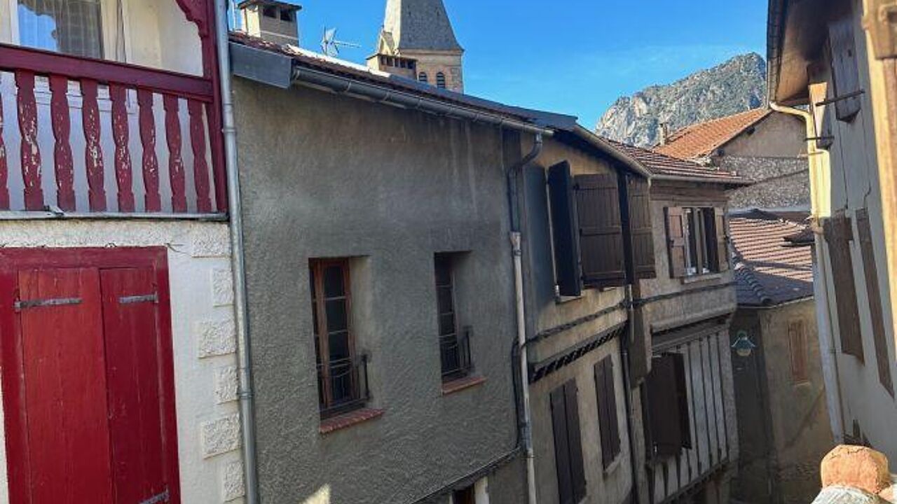 maison 1 pièces 230 m2 à vendre à Tarascon-sur-Ariège (09400)