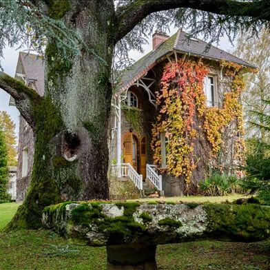 Maison 8 pièces 296800 €