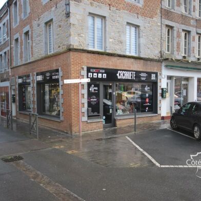 Immeuble  85000 €
