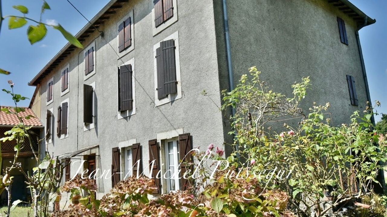 immeuble  pièces 220 m2 à vendre à Saint-Gaudens (31800)