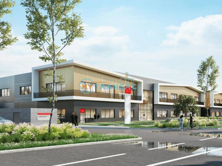 A VENDRE bâtiments d'activités indépendants à partir de 2 376 m² et cellule de 493m² situé à Villebon-sur-Yvette — photo 1