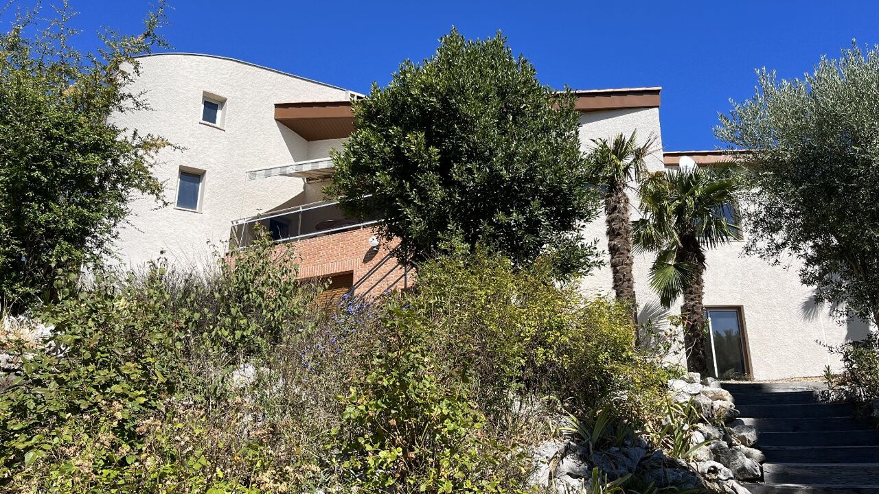 maison 10 pièces 320 m2 à vendre à Puylaroque (82240)