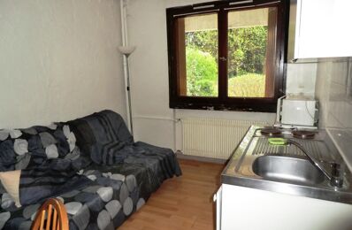 location appartement 450 € CC /mois à proximité de Tassin-la-Demi-Lune (69160)
