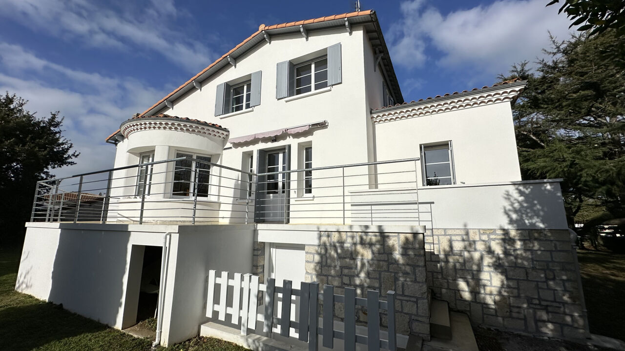 maison 6 pièces 150 m2 à Vaux-sur-Mer (17640)