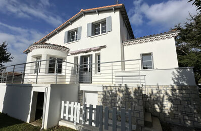 maison 6 pièces 150 m2 à Vaux-sur-Mer (17640)