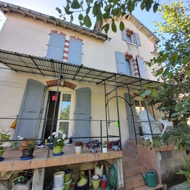 Maison 9 pièces 183 m²