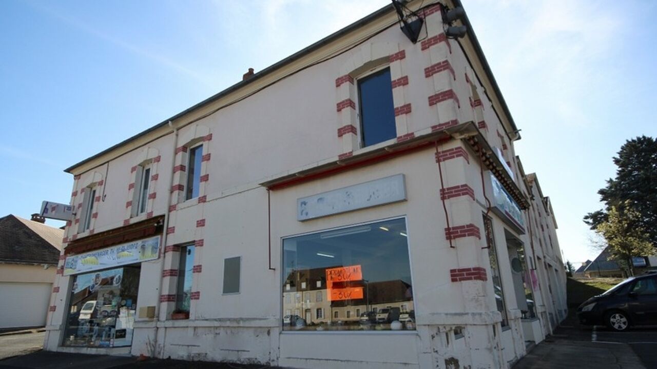 immeuble  pièces 148 m2 à vendre à Néris-les-Bains (03310)