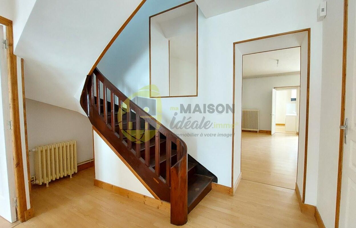 maison 8 pièces 211 m2 à vendre à Lignières (18160)