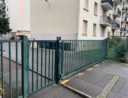 Vente Parking Villeurbanne - Réf. 8504 - Mandataire immobilier Brigitte Claude