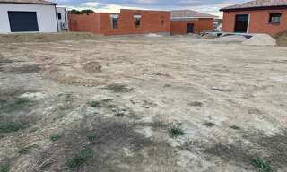 Terrain  740 m² à vendre à Saint-Geniès-de-Fontedit (34480)