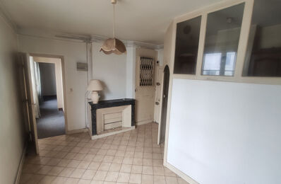 vente appartement 70 250 € à proximité de La Ferté-Saint-Cyr (41220)