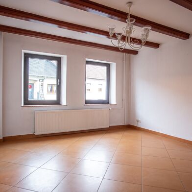 Maison 7 pièces 196 m²