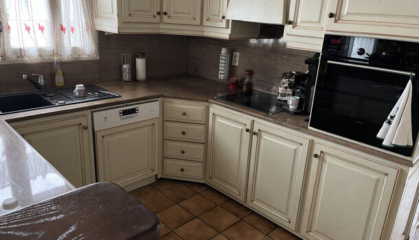 Villa / Maison 9 pièces  à vendre Saint-Jean-le-Vieux 64220