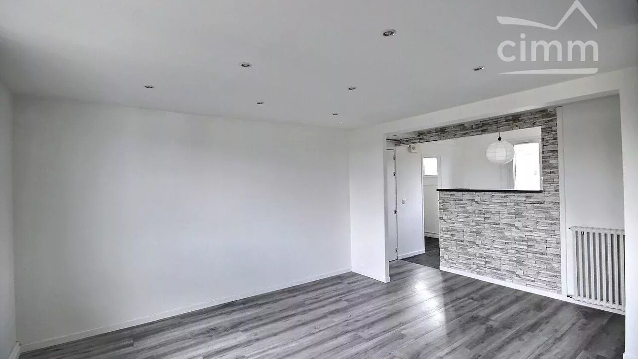 appartement 3 pièces 74 m2 à vendre à Noisy-le-Grand (93160)