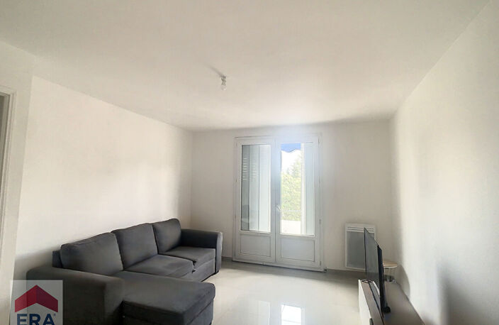 A VENDRE MARSEILLE 13014 ST GABRIEL APPARTEMENT T3 BALCON CAVE LOCATAIRE EN PLACE — photo 2