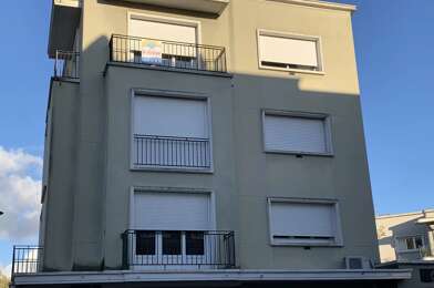 Appartement  64800 €