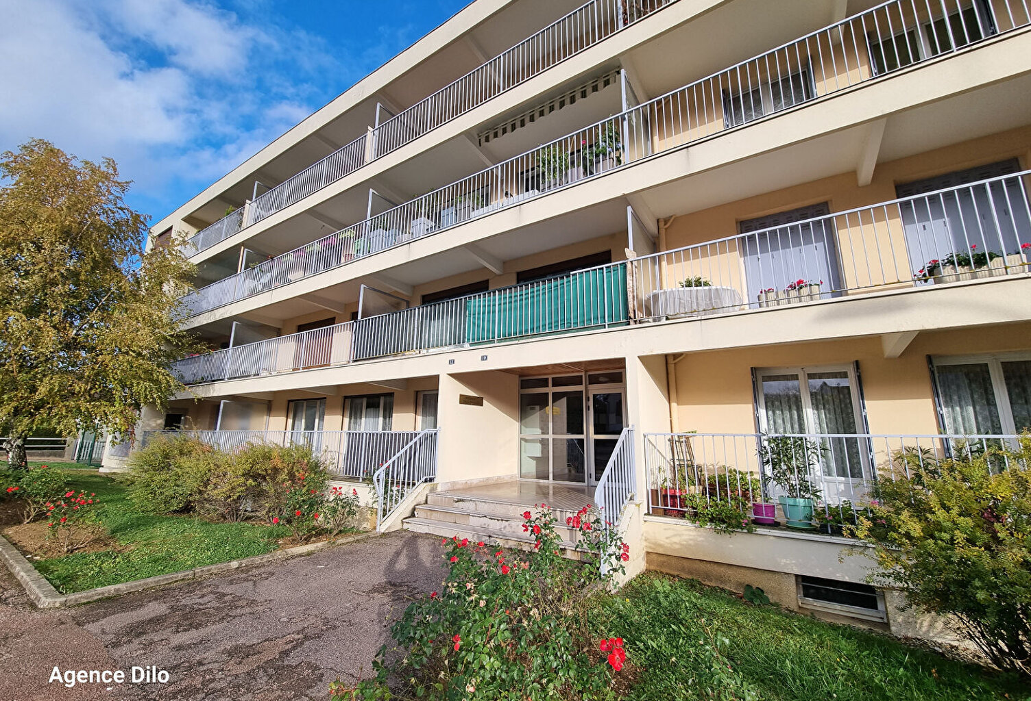 Appartement lumineux avec grand balcon proche hôpital — photo 1