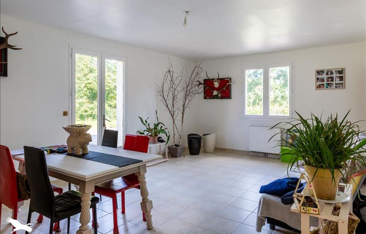maison 6 pièces 135 m2 à vendre à Saint-Yrieix-la-Perche (87500)