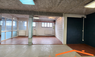 Commerce  600 m² à louer à Boulogne-sur-Mer (62200)