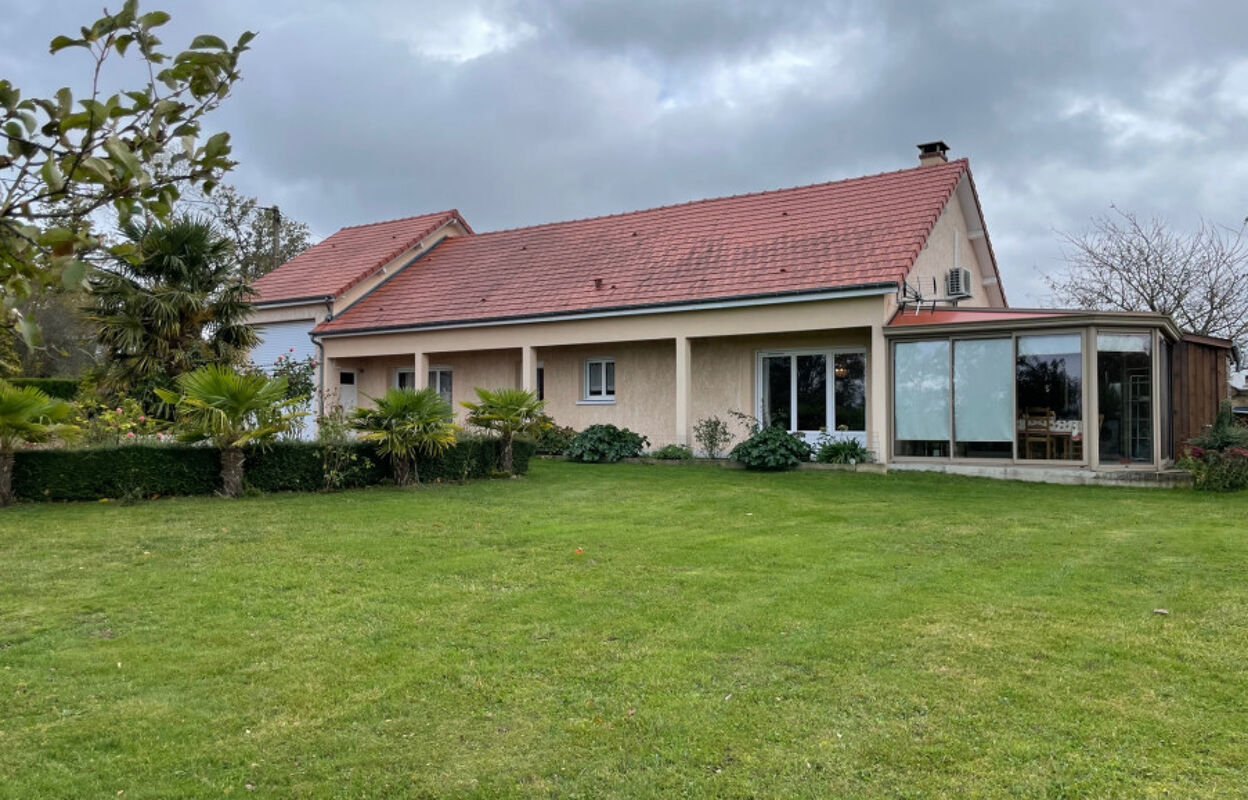 maison 4 pièces 163 m2 à vendre à Beaumont-le-Roger (27170)