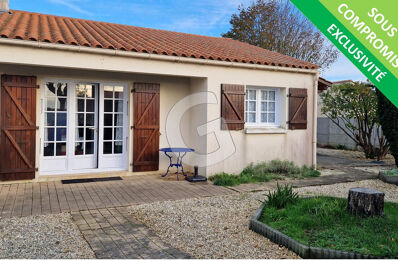 vente maison 185 875 € à proximité de Saint-Vincent-sur-Jard (85520)