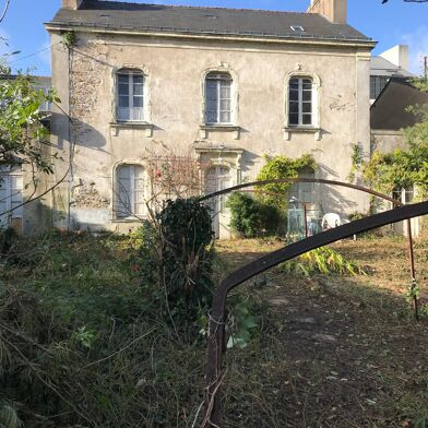 Maison 8 pièces 550000 €