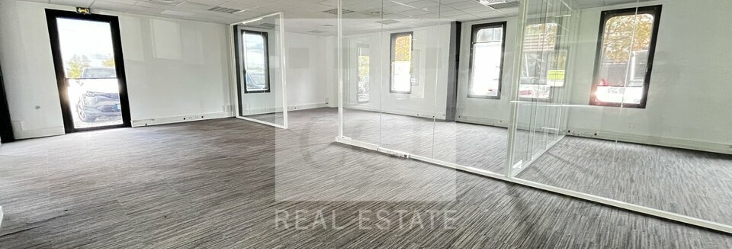 Bureau  401 m² à louer à Vaulx-Milieu (38090)