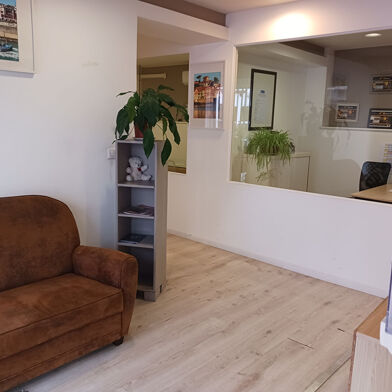 Commerce 7 pièces 3000 €